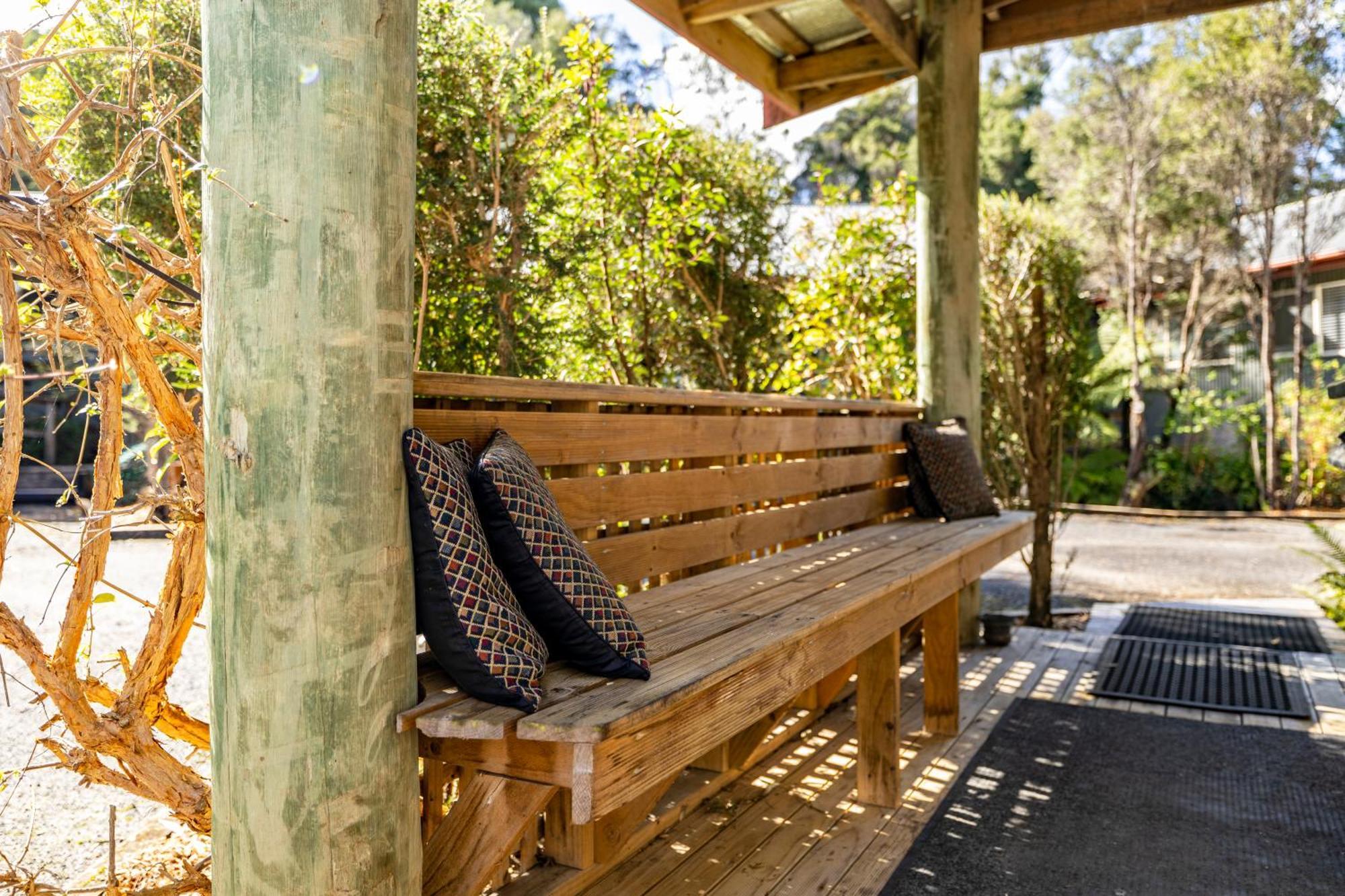 The Crays Accommodation Strahan Buitenkant foto