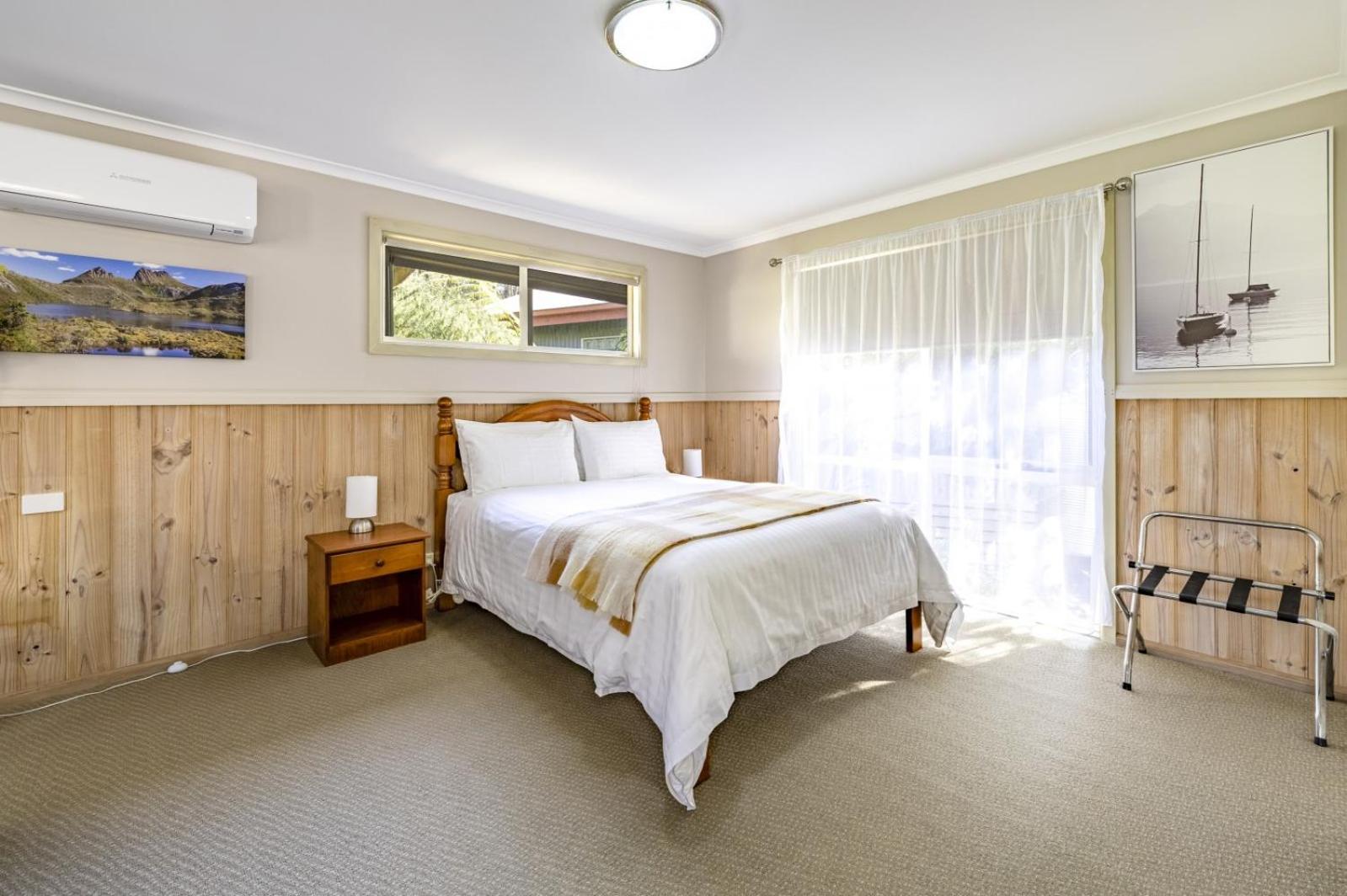 The Crays Accommodation Strahan Buitenkant foto