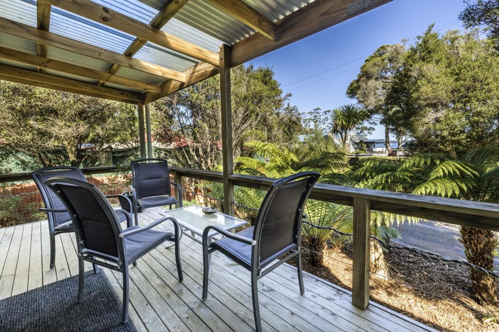The Crays Accommodation Strahan Buitenkant foto