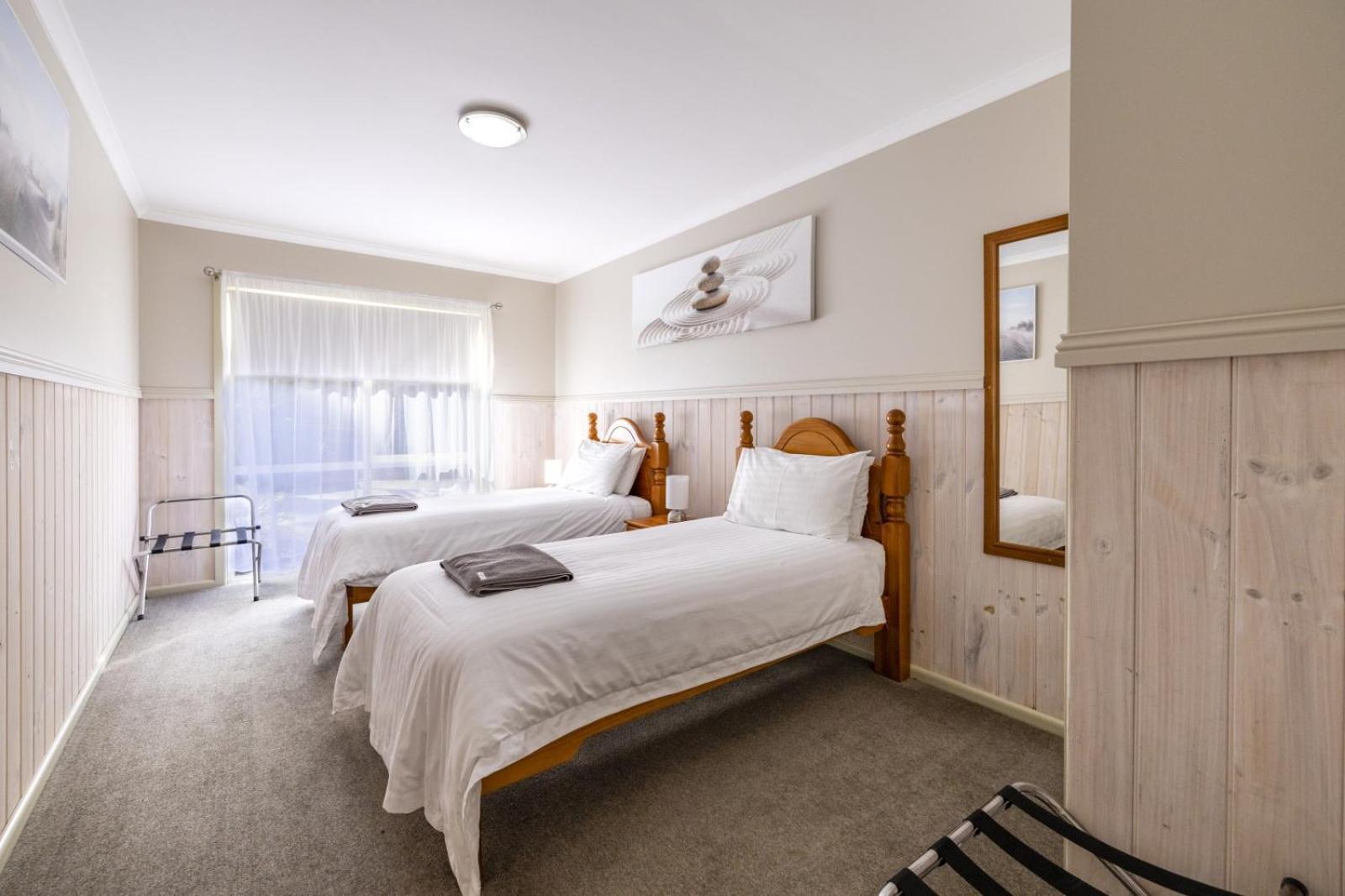 The Crays Accommodation Strahan Buitenkant foto